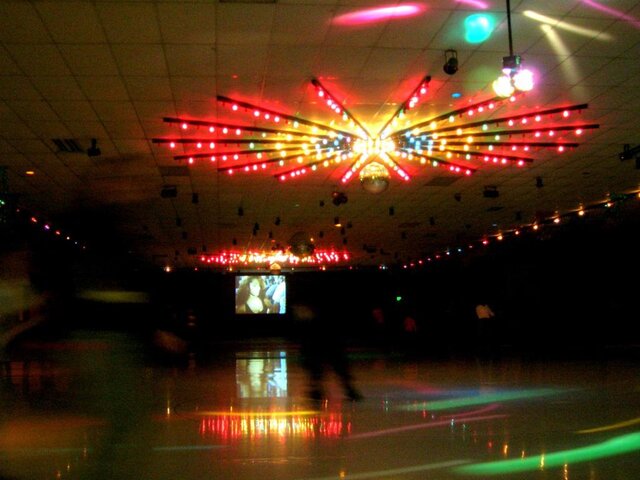 roller-skate-rink-lights_8310874_l.jpg